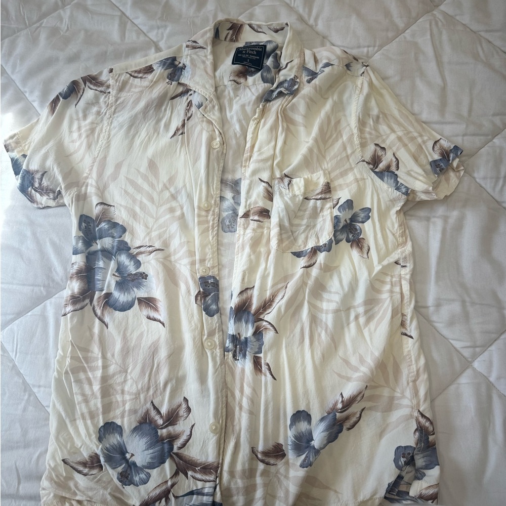 Abercrombie & Fitch Cream and Blue Floral Shirt